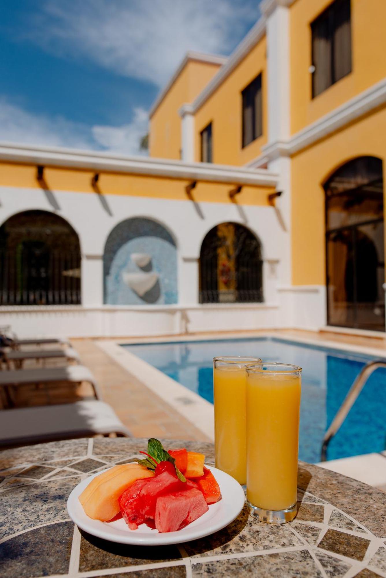 Hotel Plaza Campeche Exterior photo